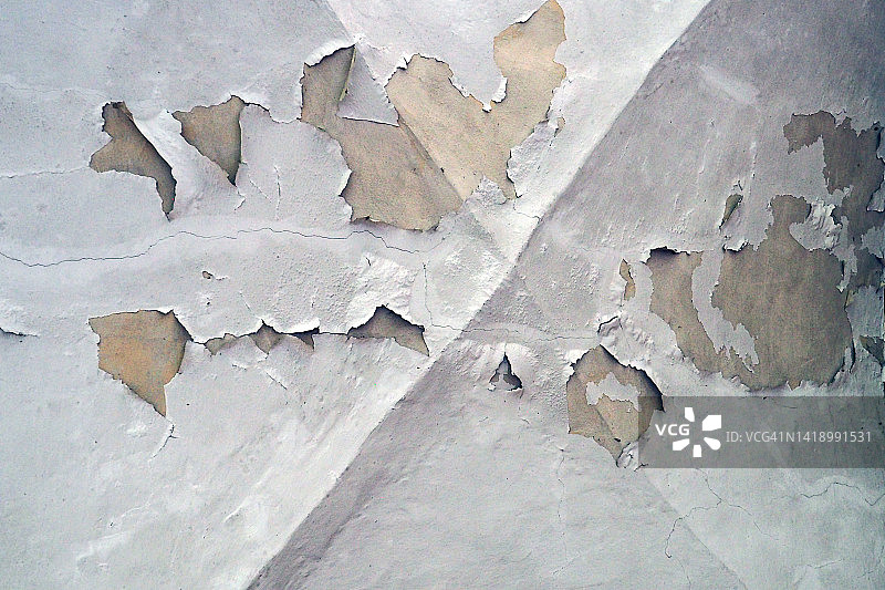 拱形天花板，石灰粉刷，油漆剥落图片素材