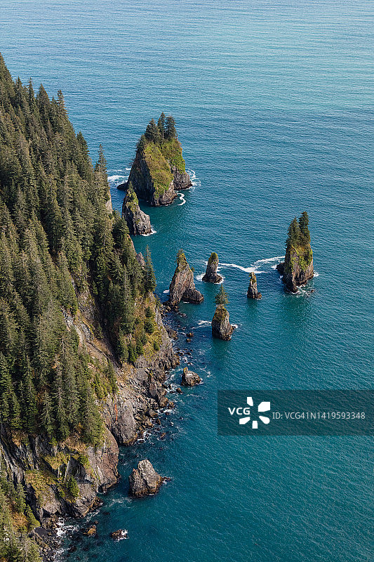 阿拉斯加复活湾空中海岸线悬崖图片素材