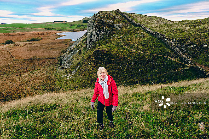 英格兰哈德良长城清晨图片素材