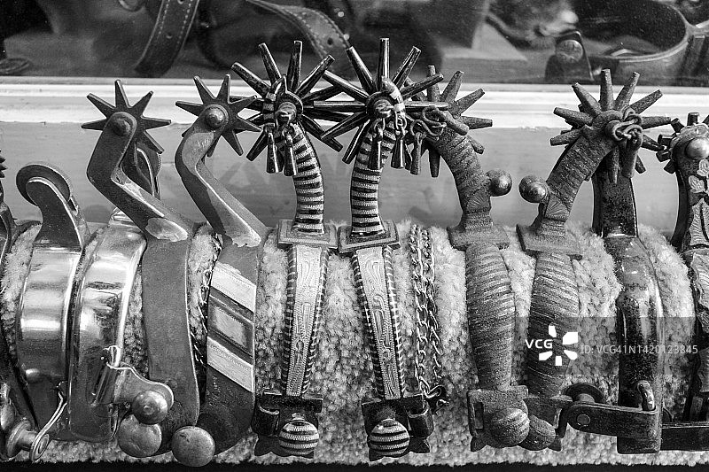 古董牛仔马刺图片素材