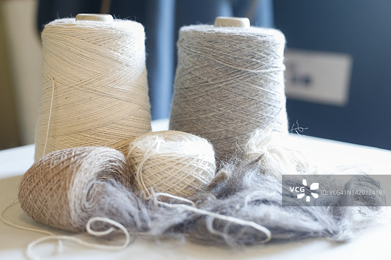 羊驼毛线轴图片素材