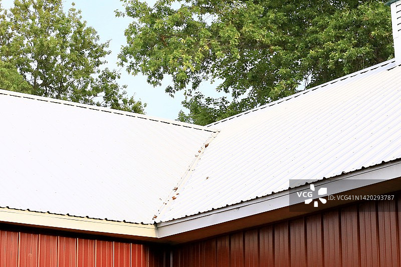 钢板屋顶山谷图片素材