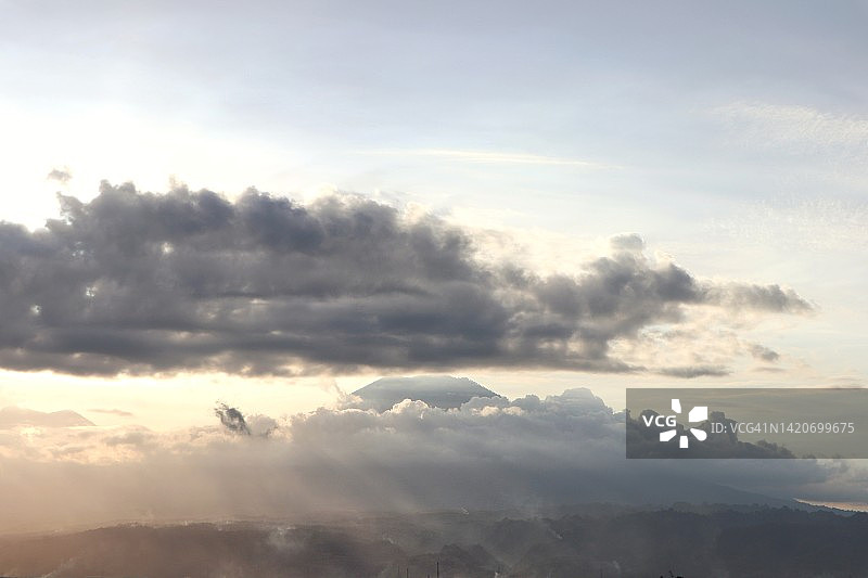 吉打邦港的日落景色图片素材