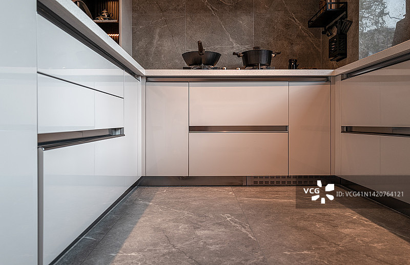 厨房低角度视图图片素材