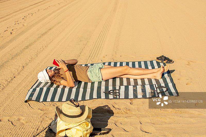 度假，远程办公，海滩图片素材