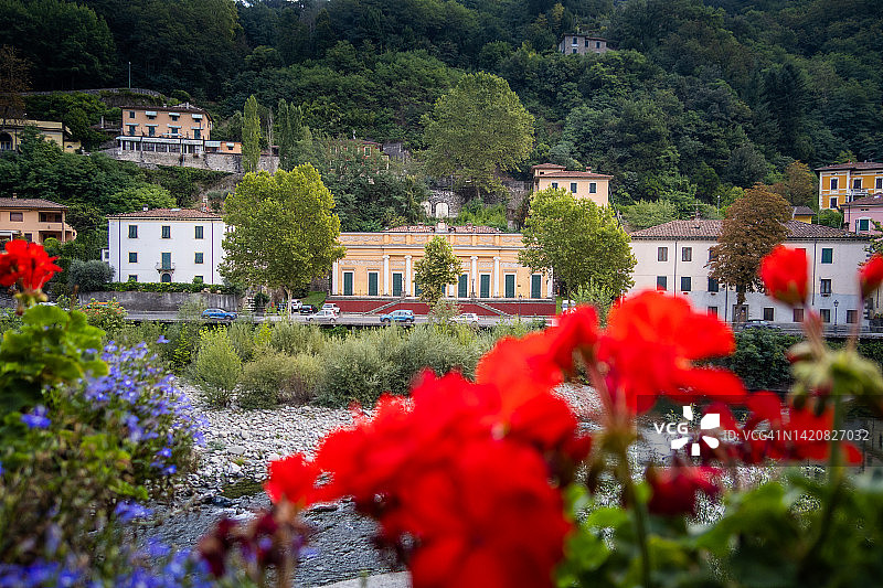 意大利托斯卡纳卢卡省利马河谷的巴尼迪卢卡图片素材