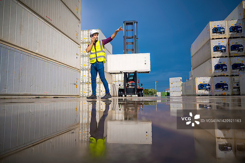 参加任何活动图片素材