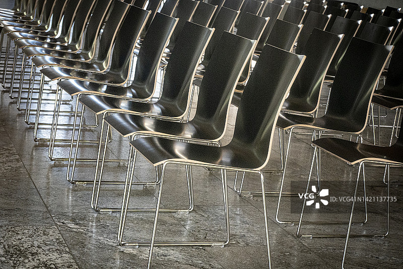 一排排的椅子图片素材