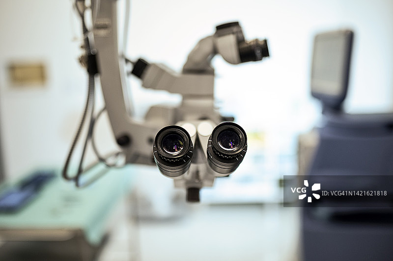 医院里的眼科手术设备图片素材