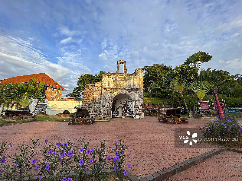 马六甲古城门：马六甲古堡的遗迹图片素材