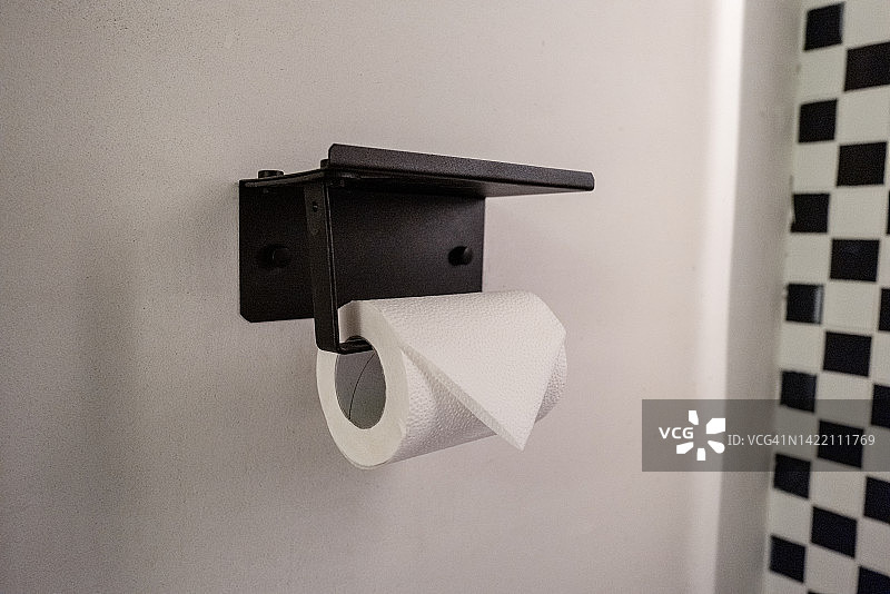 墙上的卫生纸架图片素材