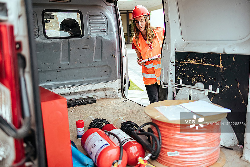 女操控员图片素材