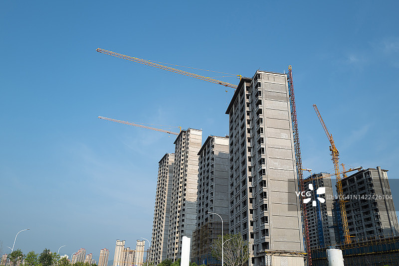 混凝土高层建筑工地图片素材