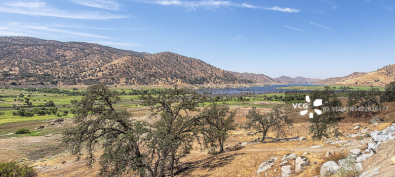 三条河流图片素材