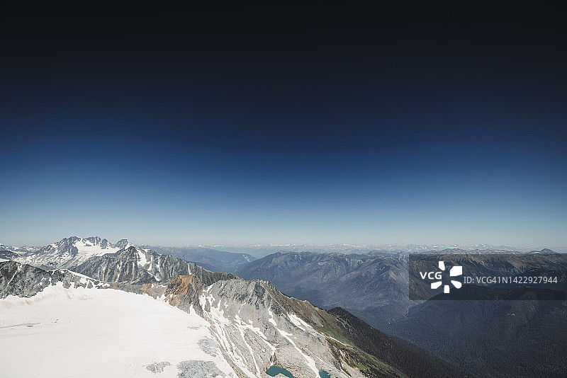 罗杰斯 Pass附近塞尔kirk山脉的远景图片素材