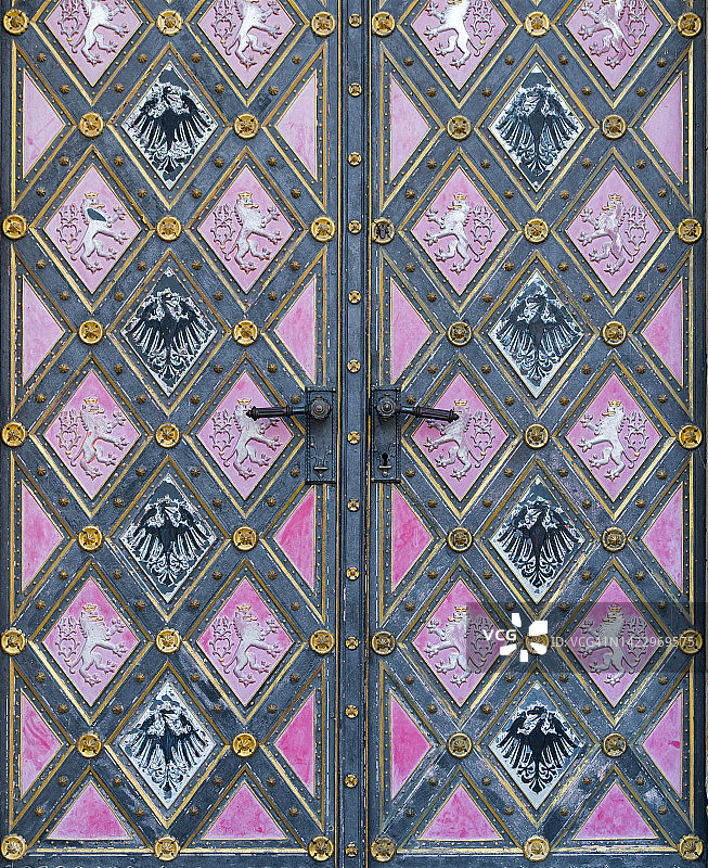 老旧的门细节图片素材