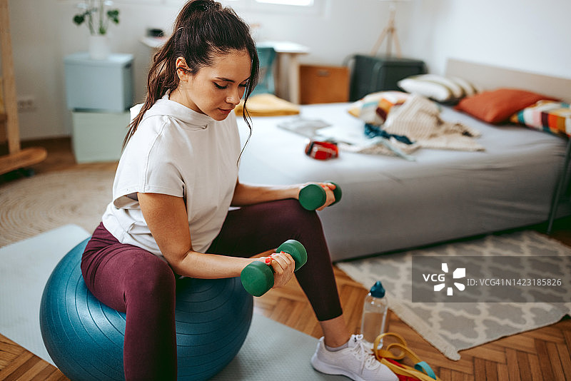 居家锻炼图片素材
