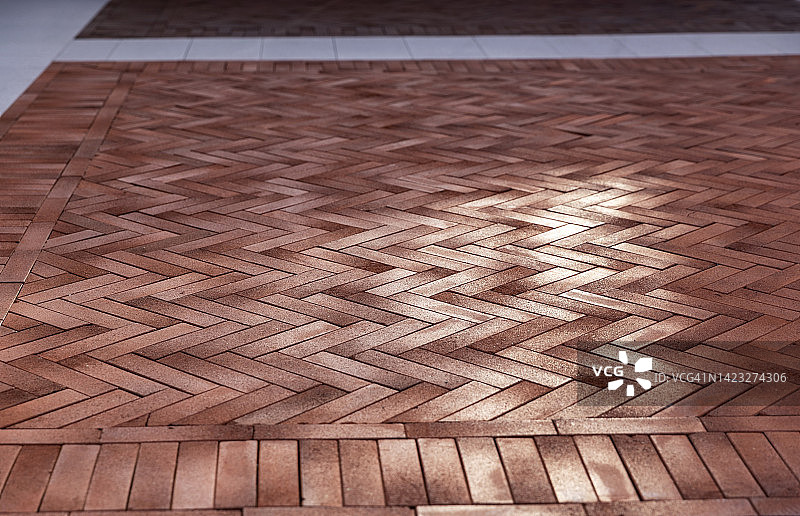 编织图案的红砖露台图片素材