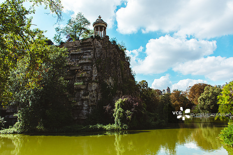 巴黎Buttes Chaumont公园图片素材