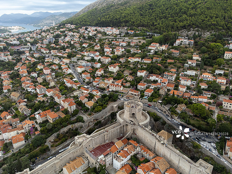 从空中俯瞰克罗地亚杜布罗夫尼克老城区图片素材