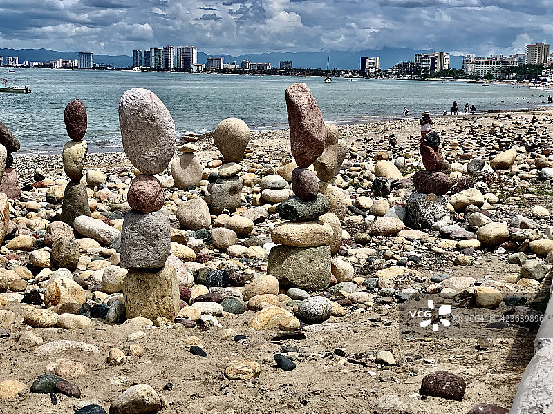 岩石平衡图片素材