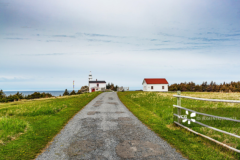 加拿大纽芬兰拉布拉多龙虾湾头退役灯塔图片素材