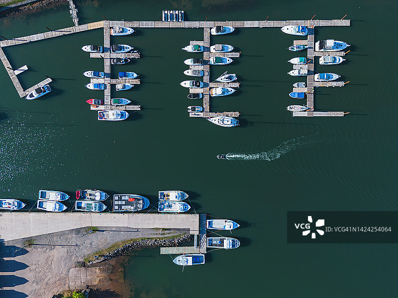 小镇码头图片素材