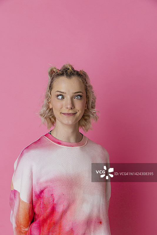 做鬼脸图片素材