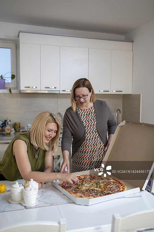 开饭啦！图片素材