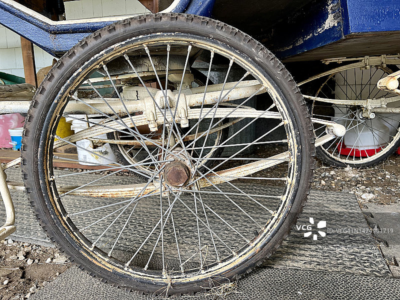 旧轮子图片素材
