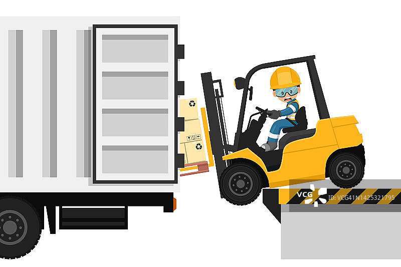 叉车装载货物托盘到货车上时发生倾覆。注意安全，工业安全与职业健康图片素材