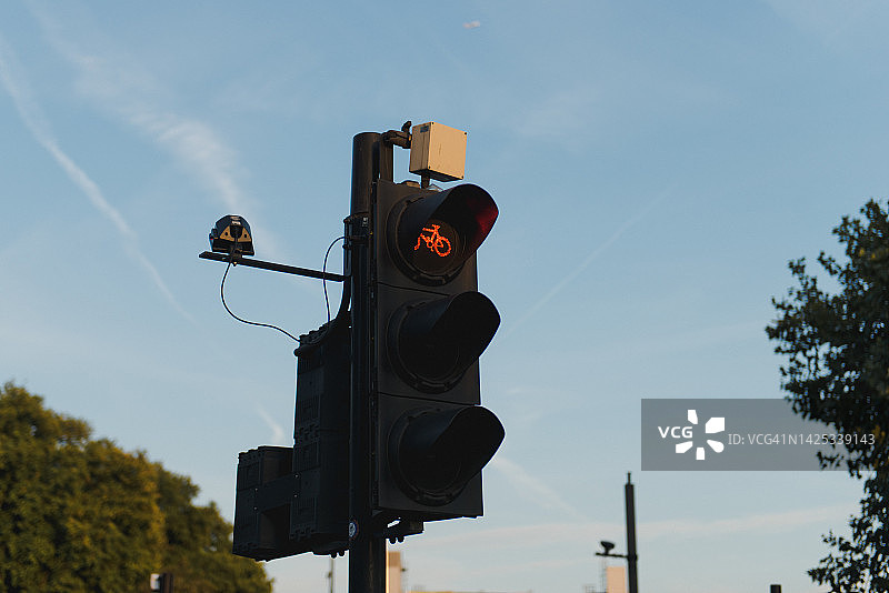 自行车红色灯图片素材