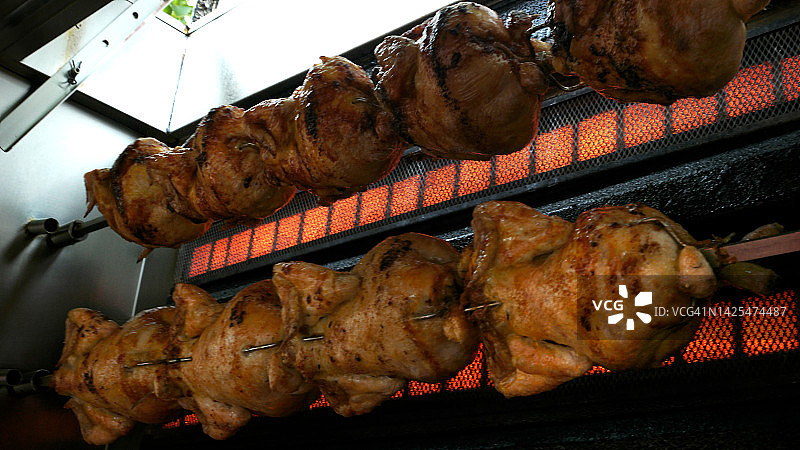 烤箱烤鸡图片素材