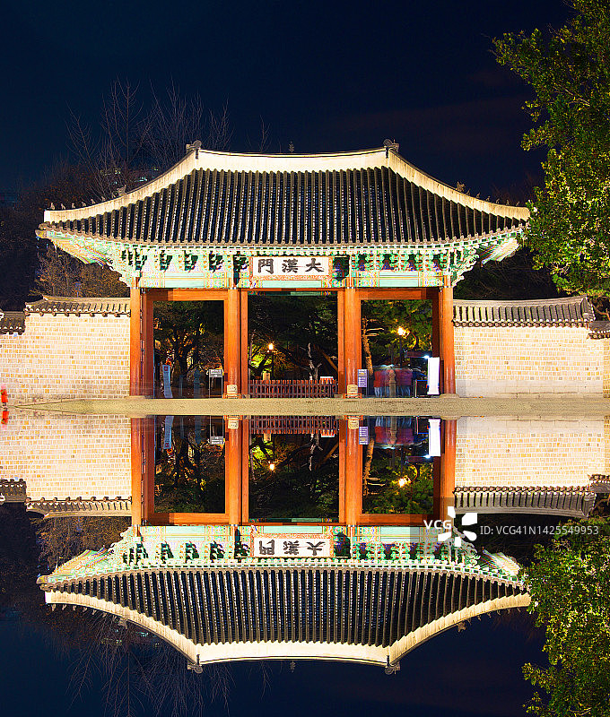 宫殿入口图片素材