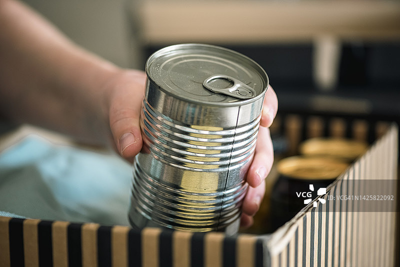 食品捐赠箱图片素材