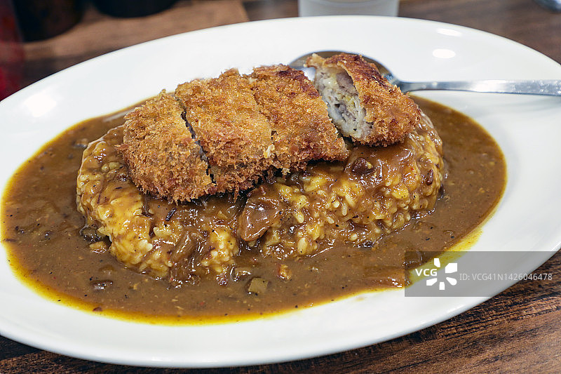 芝士千层咖喱饭图片素材