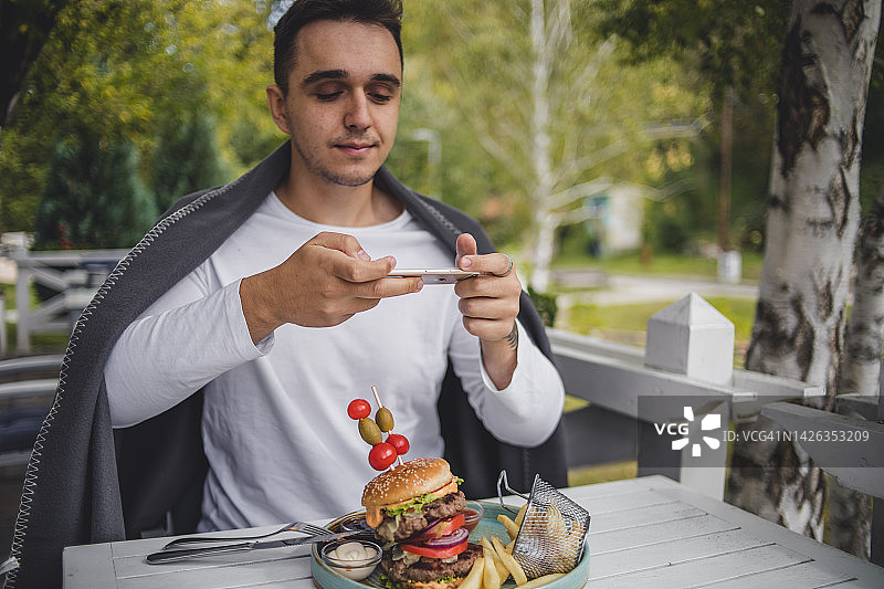 我喜欢这个大汉堡的味道图片素材