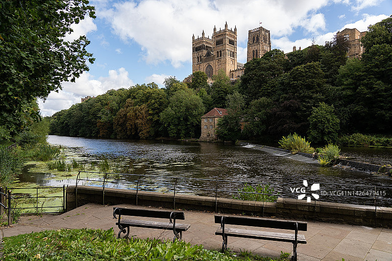 达勒姆大教堂和威尔河图片素材