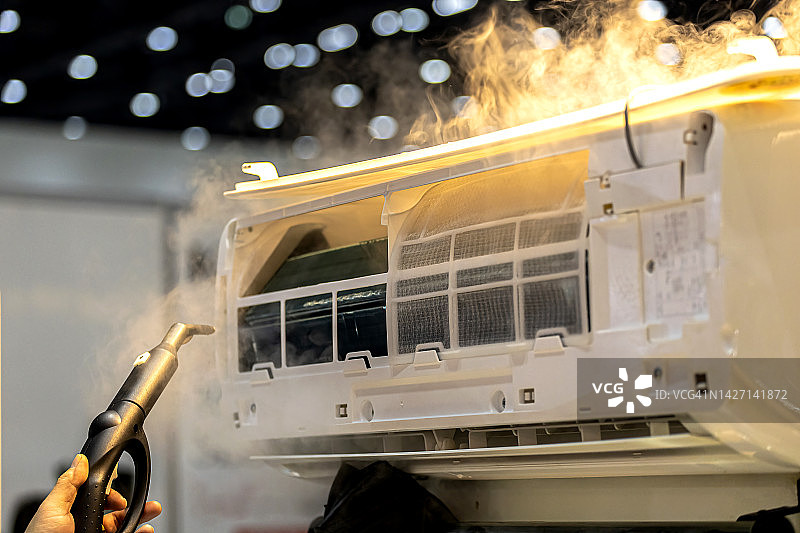 在家用喷雾清洁空调图片素材