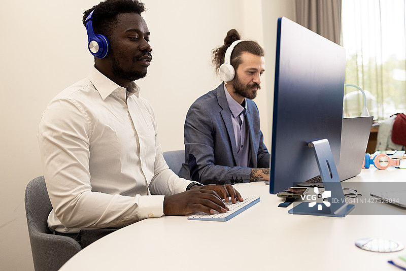 快速响应图片素材