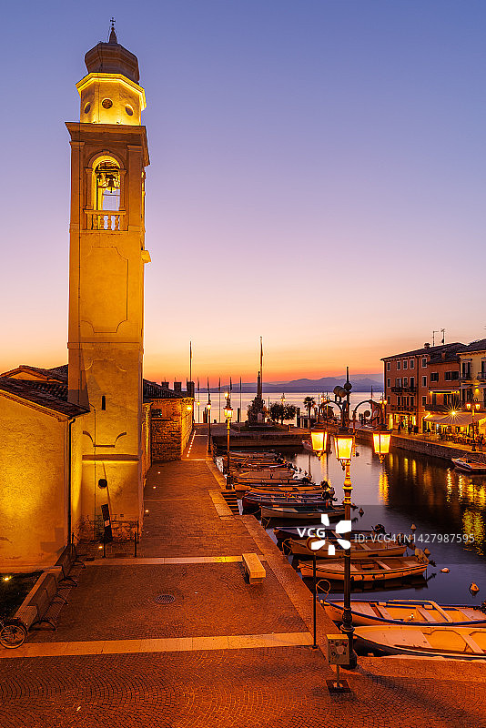 黄昏时分的拉齐塞图片素材