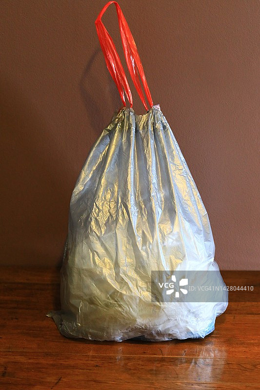 束带垃圾袋图片素材