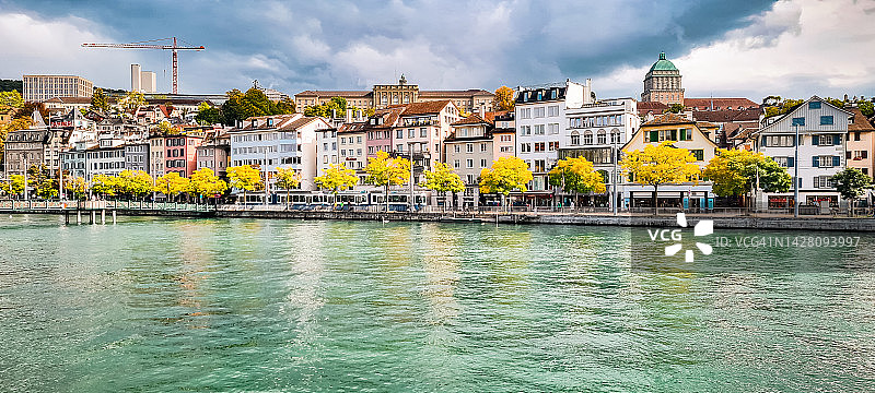 苏黎世城市景观晴天图片素材