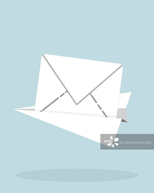 天空中的纸飞机载着信件图片素材