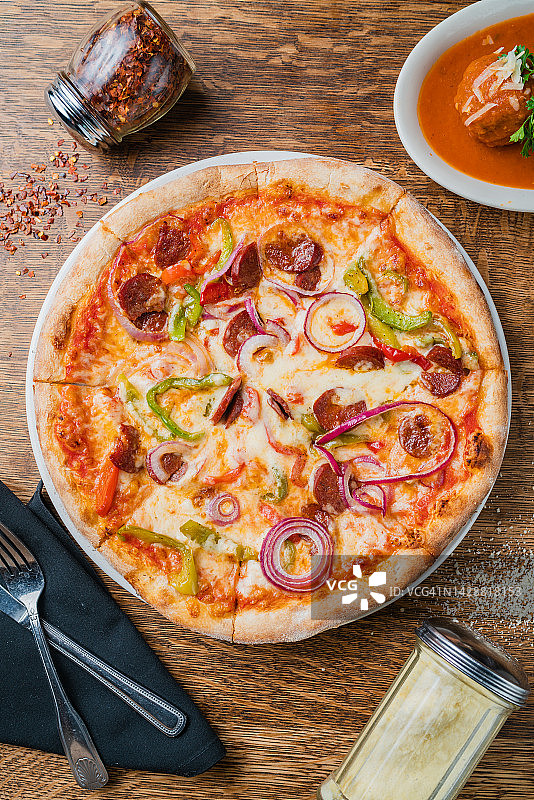 甜椒披萨图片素材