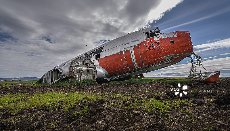 飞机残骸图片素材