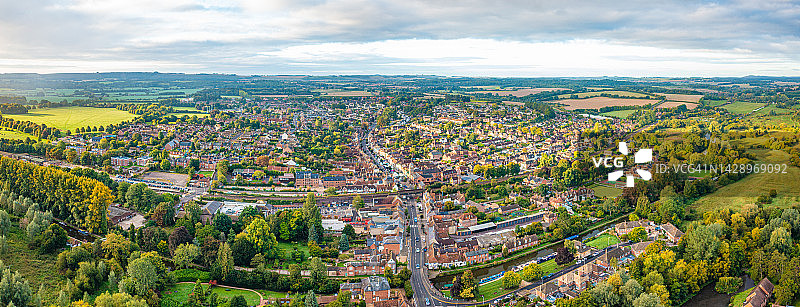 英国伯克郡亨格福德广角全景图片素材