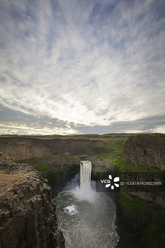 美国华盛顿州帕卢斯瀑布图片素材