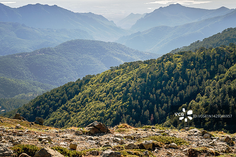 法国科西嘉岛山谷风光图片素材
