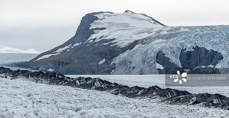 阿拉斯加州荷马附近的克尼克冰川图片素材